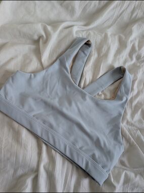 Old Navy Light Blue Sports Bra with Beige Lining